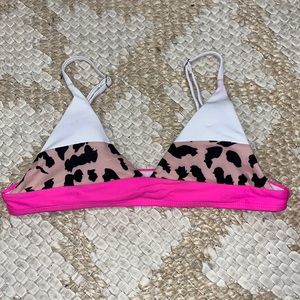 Bikini top size small